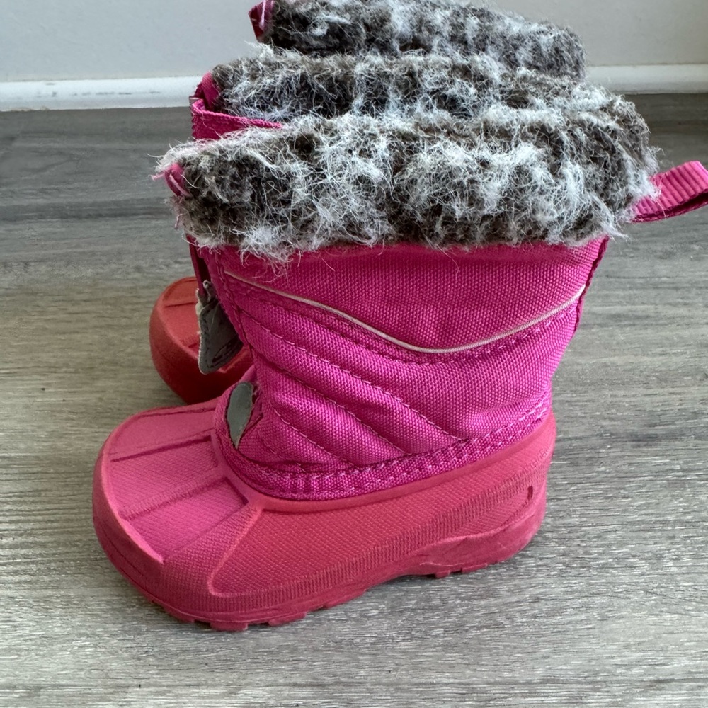 Kids Pink Winter Snow Boots with Faux Fur Cuff size 5 for my 1.5-2yo